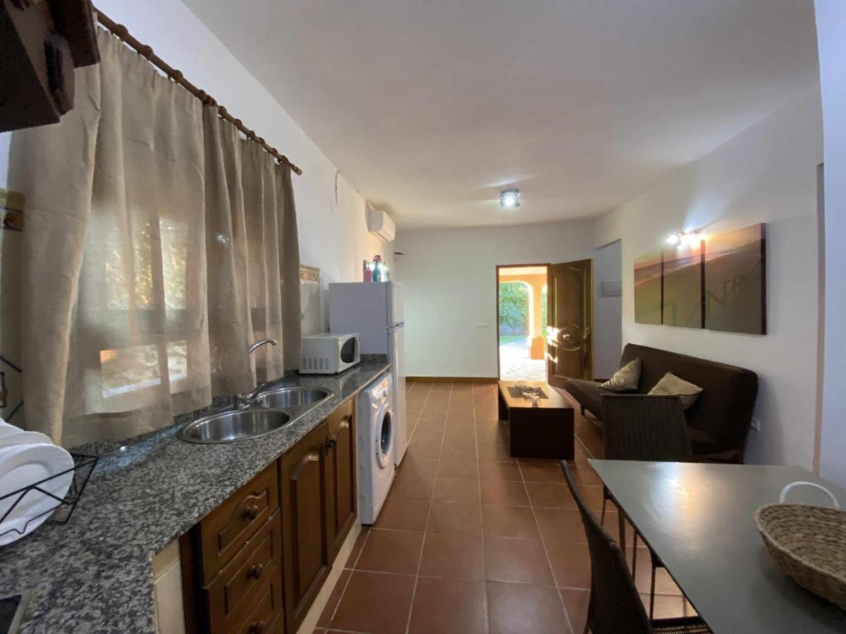 Casa Con Jardin Privado Y Piscina Compartida Villa Cádiz Kültér fotó