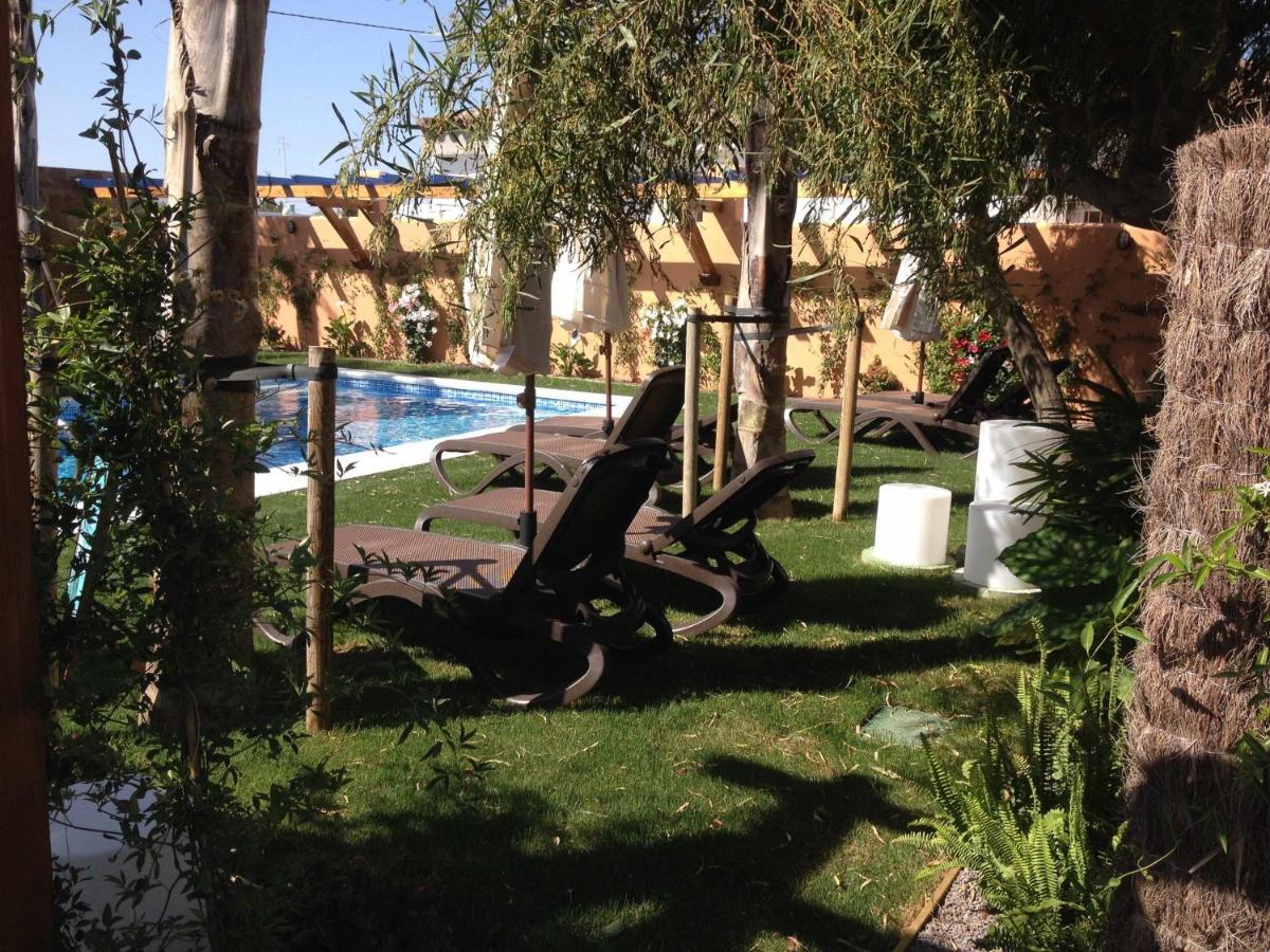 Casa Con Jardin Privado Y Piscina Compartida Villa Cádiz Kültér fotó